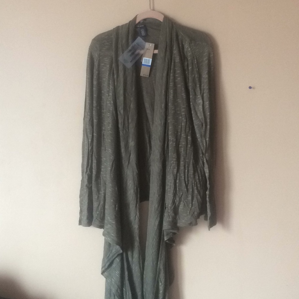 DKNY Many ways sweater/scarf